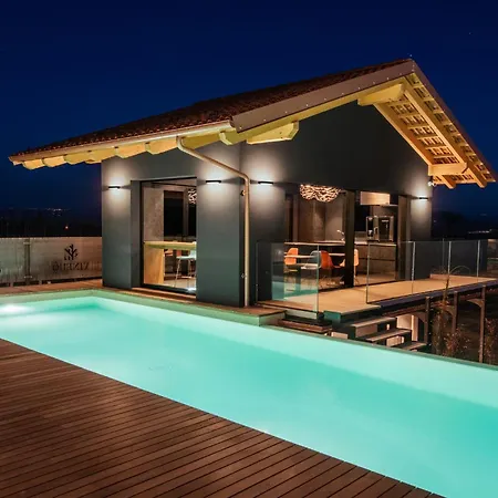Apartment Vineho *